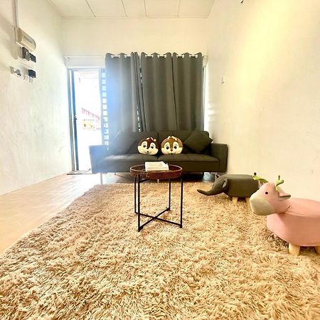 Cozy10Perwira#6Pax#Netflix#Neariconcity&Iconicpoint Villa Simpang Ampat  Ngoại thất bức ảnh